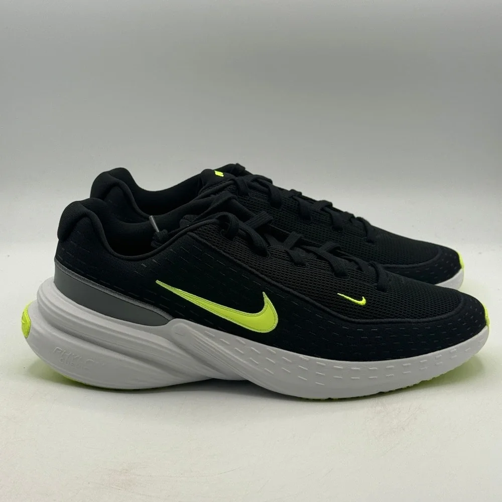 Nike Uplift SC Shoes Mens Size 11.5 Black Volt Glow Running IB2765-009